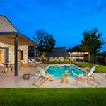 Casa Fiore Viola For 8 People With Heated Pool Willa *
