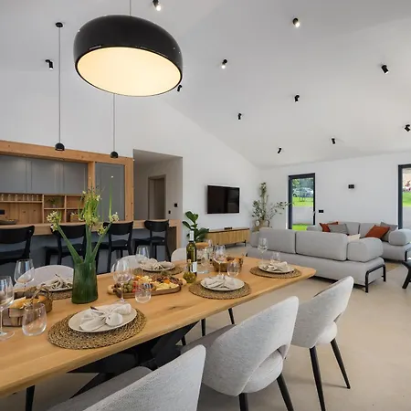 Βίλα Casa Fiore Viola Stifanići