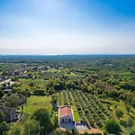 Casa Fiore Viola For 8 People With Heated Pool Villa