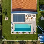 Villa Casa Fiore Viola For 8 People With Heated Pool Stifanići